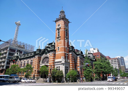 為紀念橫濱港舊港開港50週年橫濱會館而建的橫濱紀念館 為紀念橫濱港舊港開港50週年橫濱會館而建的橫濱紀念館 99349037