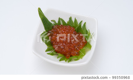 Salmon roe marinated in soy sauce Image 99350968