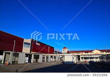 Hokuriku Shinkansen Kaga Onsen Station 99352898