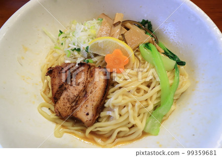 Banmen mixed noodles 99359681