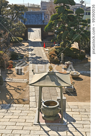 Kawaguchi Stroll: Kisshoin Shingon Buddhism Chizan School Approach and Incense Burner Minamimachi, Kawaguchi City Kawaguchi Stroll: Kisshoin Shingon Buddhism Chizan School Approach and Incense Burner Minamimachi, Kawaguchi City 99360036