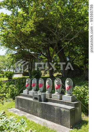 Rokujizo Usu Zenkoji Temple Date City, Hokkaido Rokujizo Usu Zenkoji Temple Date City, Hokkaido 99360786