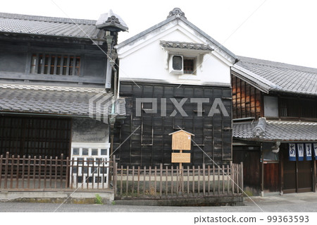 Arimatsu, along the old Tokaido, where the townscape that has continued since the Edo period remains Arimatsu, along the old Tokaido, where the townscape that has continued since the Edo period remains 99363593