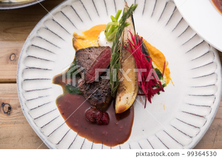 菜單照片、午餐、晚餐、甜點 菜單照片、午餐、晚餐、甜點 99364530