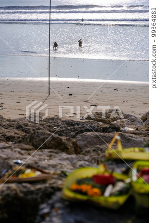 巴厘島庫塔海灘產品 Canang 巴厘島印度教 巴厘島庫塔海灘產品 Canang 巴厘島印度教 99364881