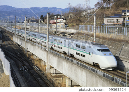 Shinkansen E1 Max 99365224