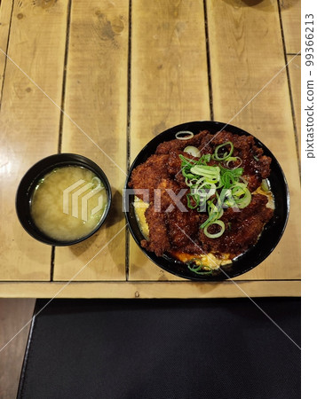 在米的雞炸肉排 99366213