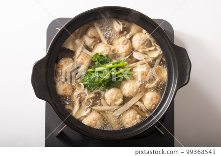 chicken burdock hotpot 99368541