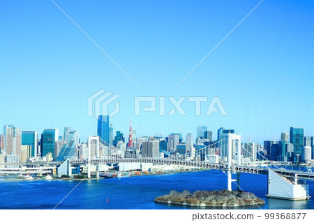 View of central Tokyo from the upper floors of a hotel in Odaiba (taken the day after it snowed) 99368877