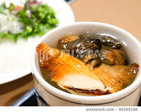 French fruit wine 99369186