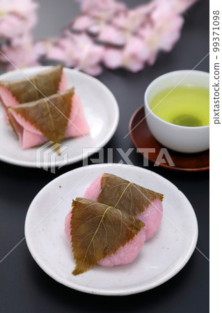 Cherry blossom Cherry blossom 99371098