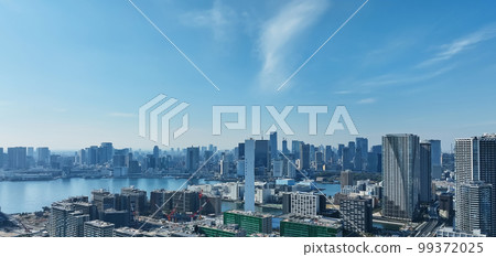 城市的航拍照片 99372025