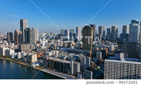 Aerial photograph of city 99372091