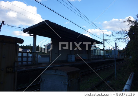 Sangi Railway Hokusei Line Asoda Station platform Sangi Railway Hokusei Line Asoda Station platform 99372139