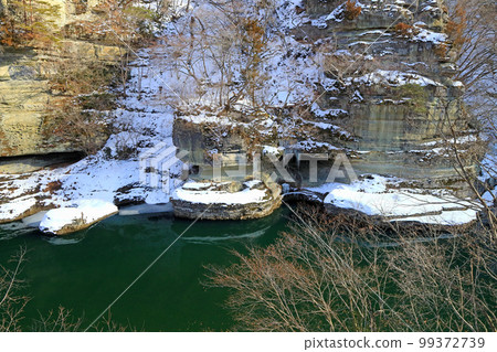 Hetsuri of a national natural monument 99372739