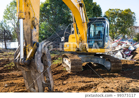 拆除工地重型反鏟 99373117