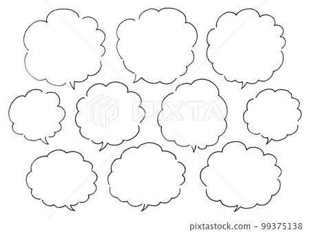 Hand-drawn fluffy cloud-shaped speech bubble set with pen Hand-drawn fluffy cloud-shaped speech bubble set with pen 99375138