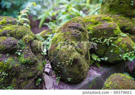 Stone statue near Gunung Lebah Temple (Bali, Indonesia) Stone statue near Gunung Lebah Temple (Bali, Indonesia) 99379661