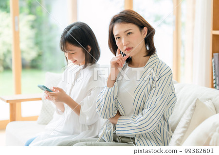 智能手機父母和孩子的麻煩 99382601