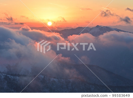 Winter scenery of Miune, one of Shikoku's 100 famous mountains in Japan's 200 famous mountains in Shikoku 99383649