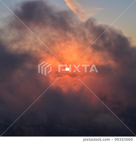 Winter scenery of Miune, one of Shikoku's 100 famous mountains in Japan's 200 famous mountains in Shikoku 99383660