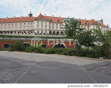 Castle and Kubicki arcades in european Warsaw capital city of Poland Castle and Kubicki arcades in european Warsaw capital city of Poland 99388247
