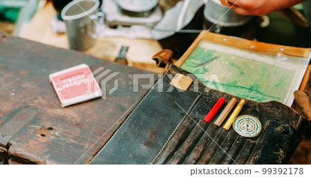 World War II German wehrmacht Soldier officer Commander packing tablet with documents Of World War II Briefs, maps World War II German wehrmacht Soldier officer Commander packing tablet with documents Of World War II Briefs, maps 99392178