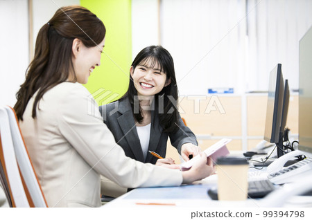 辦公室 2 婦女會議 辦公室 2 婦女會議 99394798