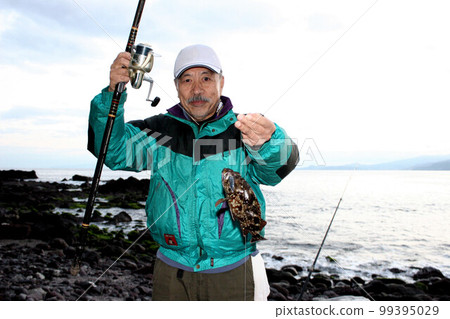 Caught a scorpionfish at Manazuru beach 99395029