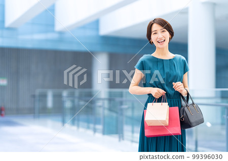 購物購物女中 99396030
