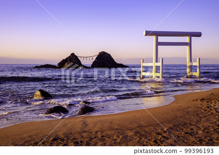 Beautiful Futamigaura white torii gate and Meotoiwa Rocks at sunset (Itoshima City, Fukuoka Prefecture) 99396193