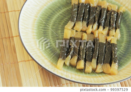 Perilla roll radish Perilla roll radish 99397529