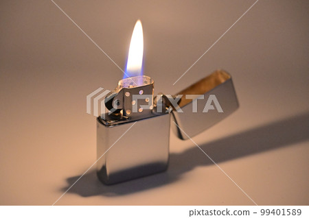 Flame of oil lighter Flame of oil lighter 99401589