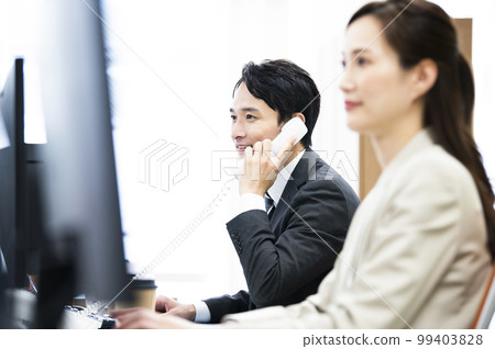 Business phone call conversation smile male 99403828