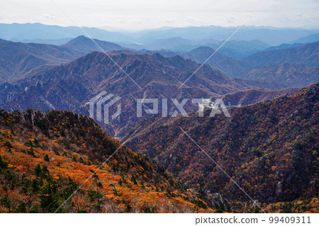 雪嶽山北面麟蹄郡江原道 99409311