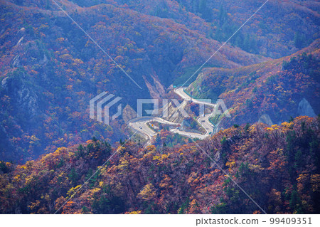 雪嶽山北面麟蹄郡江原道 雪嶽山北面麟蹄郡江原道 99409351