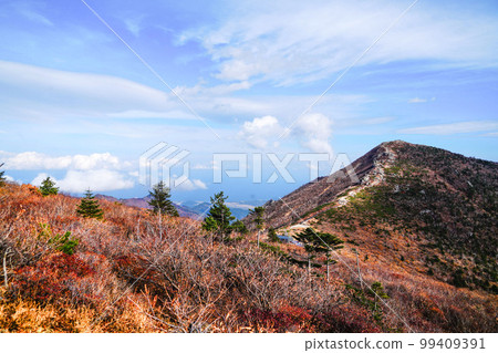 雪嶽山北面麟蹄郡江原道 雪嶽山北面麟蹄郡江原道 99409391