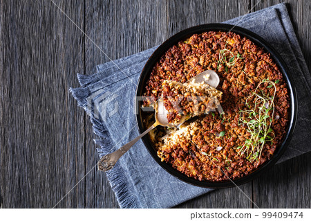 Tasty Bake with meat, mushrooms, cheese, onion Tasty Bake with meat, mushrooms, cheese, onion 99409474