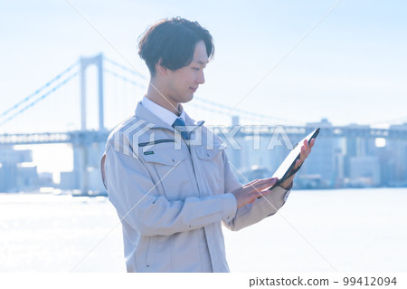 一家公司通過移動解決方案改善業務的圖片 一家公司通過移動解決方案改善業務的圖片 99412094