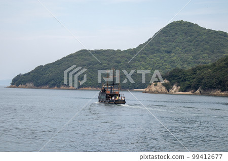 Ship Iroha Maru bound for Sensuijima (Tomonoura, Hiroshima Prefecture) Ship Iroha Maru bound for Sensuijima (Tomonoura, Hiroshima Prefecture) 99412677