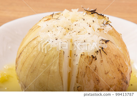 Whole new onion oven-baked 99413787