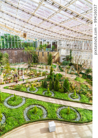 Gifu World Rose Garden, Flower Earth Museum <Kani City, Gifu Prefecture> Gifu World Rose Garden, Flower Earth Museum <Kani City, Gifu Prefecture> 99416037