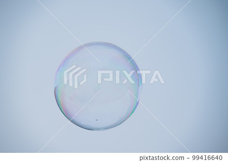 冬天的阿寒湖肥皂泡 99416640