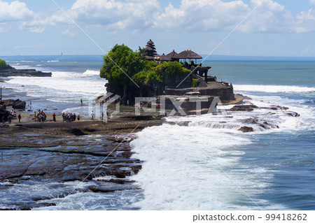 海和巴厘島印度教寺廟“Tana Lot Temple”（印度尼西亞巴厘島） 99418262