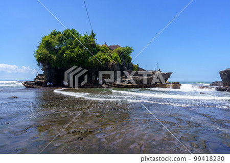 海和巴厘島印度教寺廟“Tana Lot Temple”（印度尼西亞巴厘島） 99418280