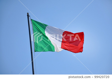Flag of Italy blowing in the wind 99420720