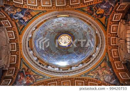 Murals, mosaic and paintings on the ceiling of the Saint Peter basilica in Vatican 99420733