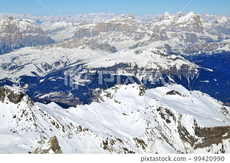 Ski resort in the Dolomites 99420990