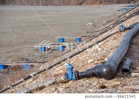 Decanting lake pipe installation treatment with lime and gypsum for purification of water of heavy metals 99421545