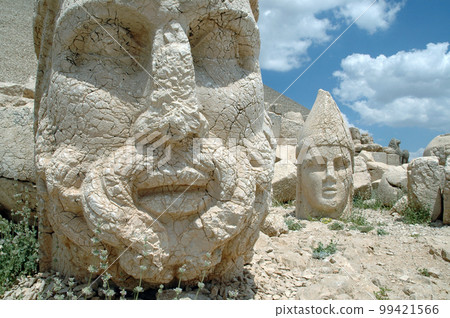 Giant God heads on Mount Nemrut. Anatloia, Turkey 99421566